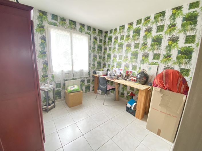 Image No.13-4 Bed House for sale