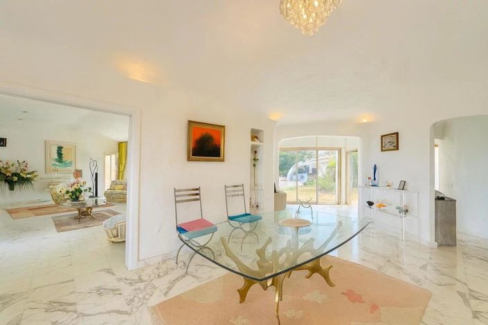 Image No.5-4 Bed House for sale