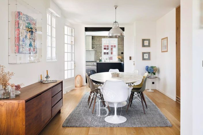 Image No.13-5 Bed House for sale