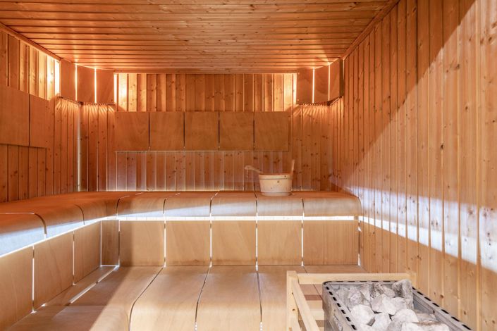 Image No.7-18 Bed House for sale