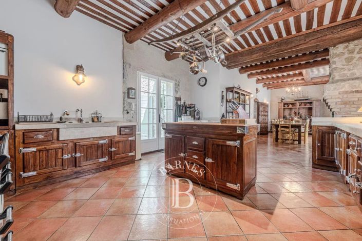 Image No.19-7 Bed House for sale