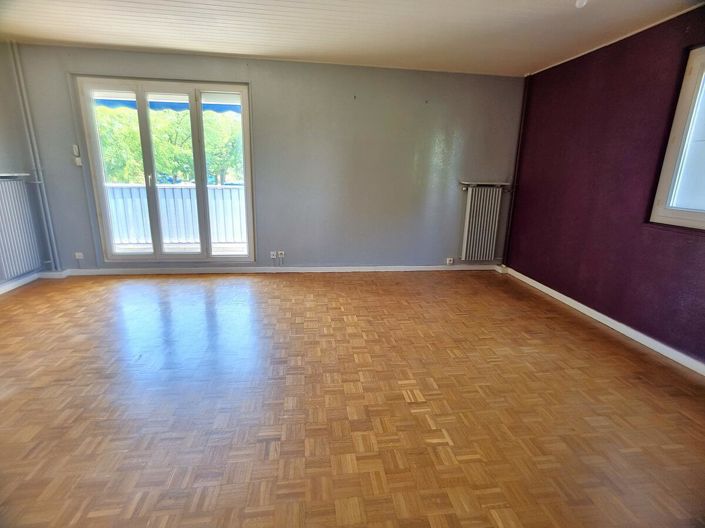 Image No.1-Appartement de 2 chambres à vendre à Décines-Charpieu