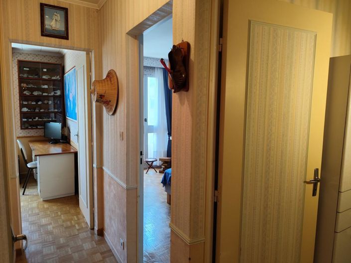 Image No.13-3 Bed Apartment for sale