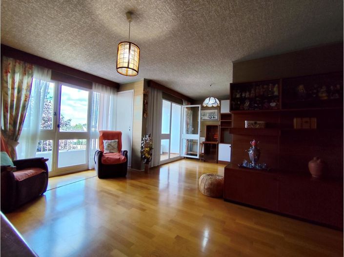 Image No.6-3 Bed Apartment for sale