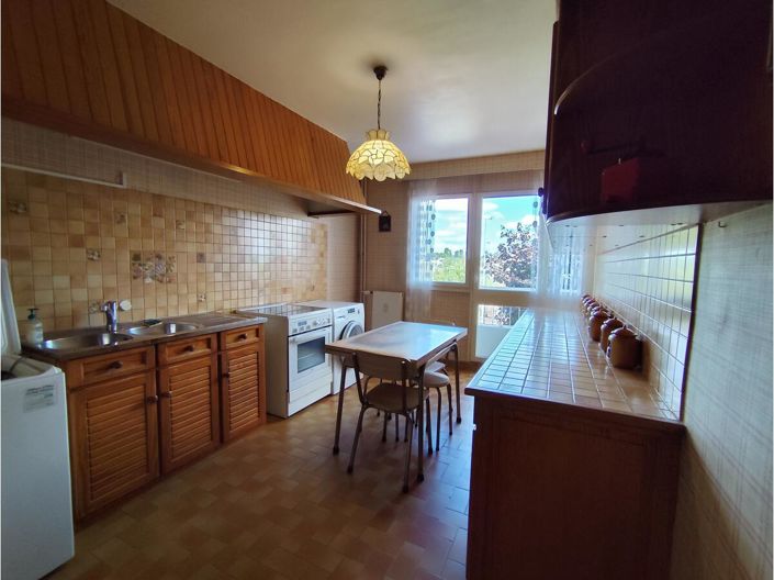 Image No.9-3 Bed Apartment for sale