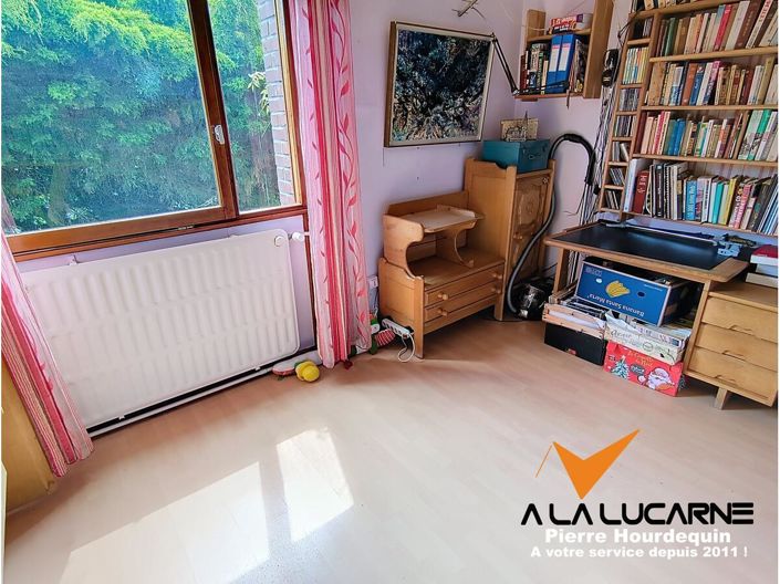 Image No.11-4 Bed House for sale