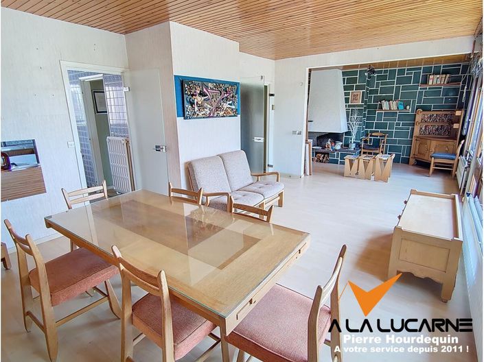 Image No.2-4 Bed House for sale