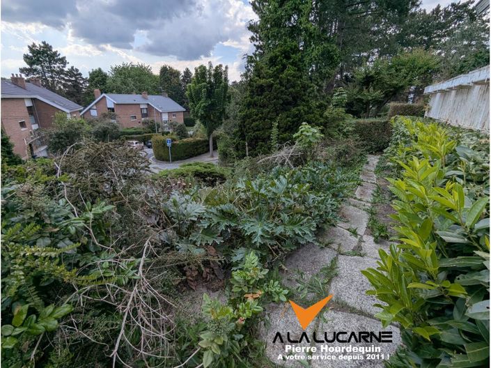 Image No.20-4 Bed House for sale