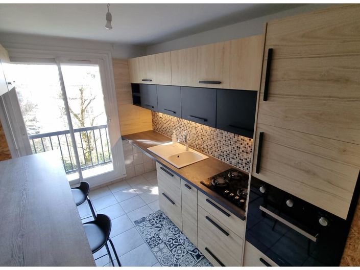 Image No.1-Appartement de 2 chambres à vendre à Décines-Charpieu
