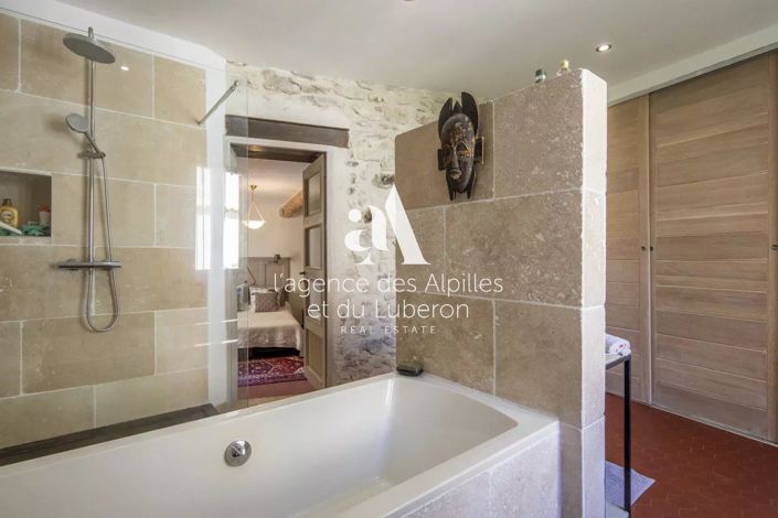 Image No.7-4 Bed House for sale