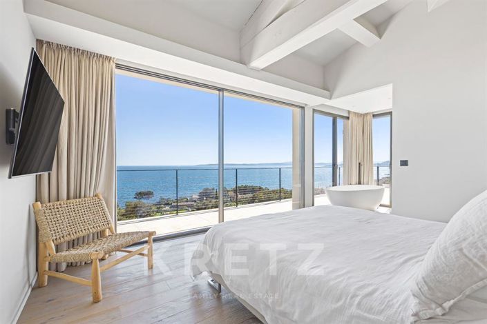 Image No.11-5 Bed House for sale