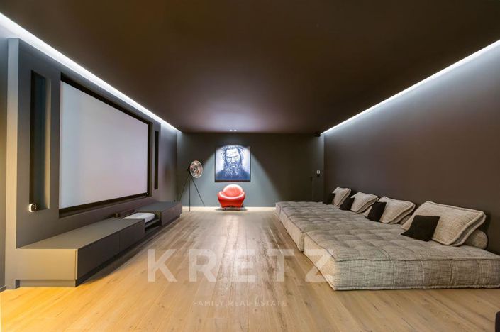 Image No.14-5 Bed House for sale