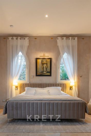 Image No.17-6 Bed Property for sale