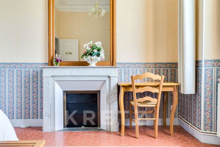 Image No.10-10 Bed House for sale