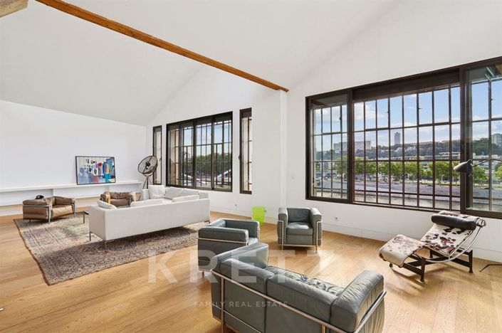 Image No.3-4 Bed Property for sale