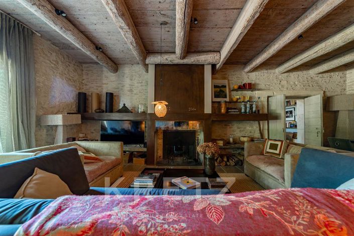 Image No.10-4 Bed House for sale