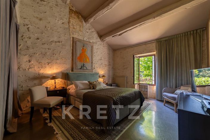 Image No.17-4 Bed House for sale