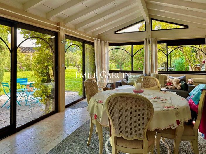 Image No.11-5 Bed House for sale