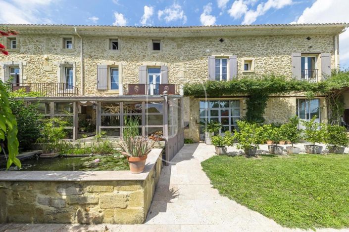 Image No.1-13 Bed House for sale