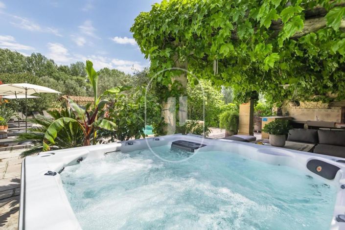 Image No.14-13 Bed House for sale