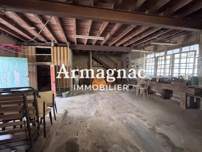 Image No.16-2 Bed House for sale