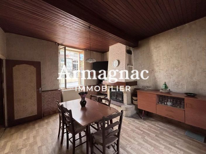 Image No.3-2 Bed House for sale