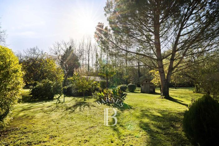 Image No.19-4 Bed House for sale