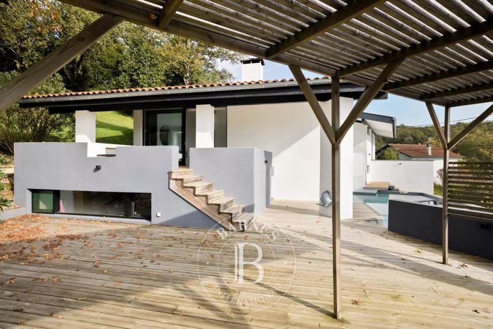 Image No.14-4 Bed House for sale