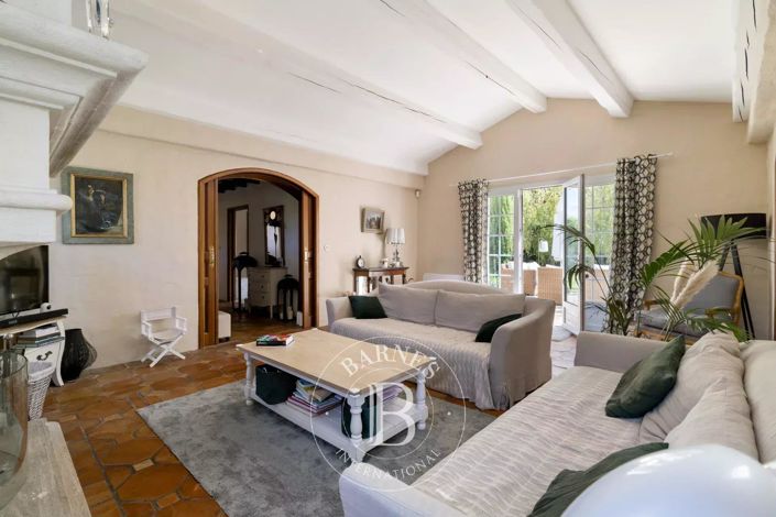 Image No.7-4 Bed House for sale