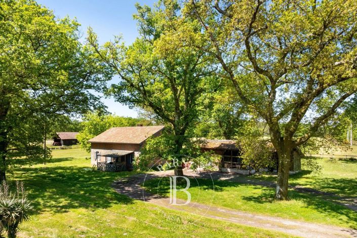 Image No.17-4 Bed House for sale