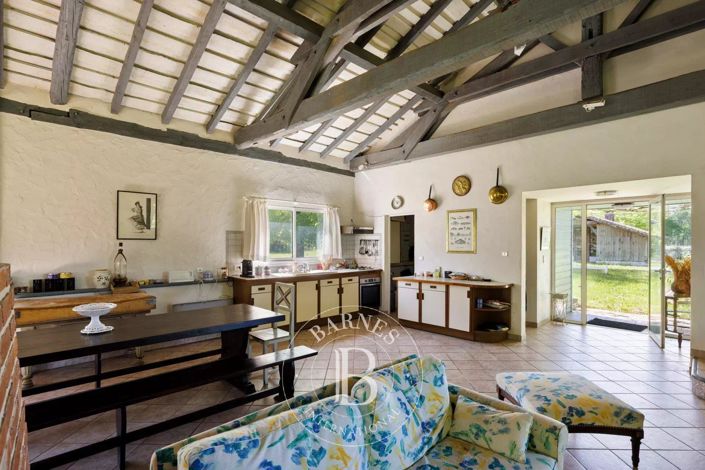 Image No.7-4 Bed House for sale