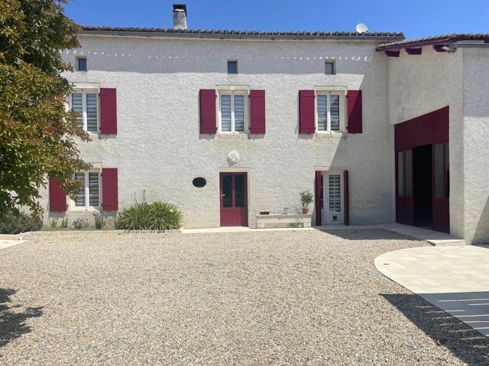 Image No.3-4 Bed House for sale