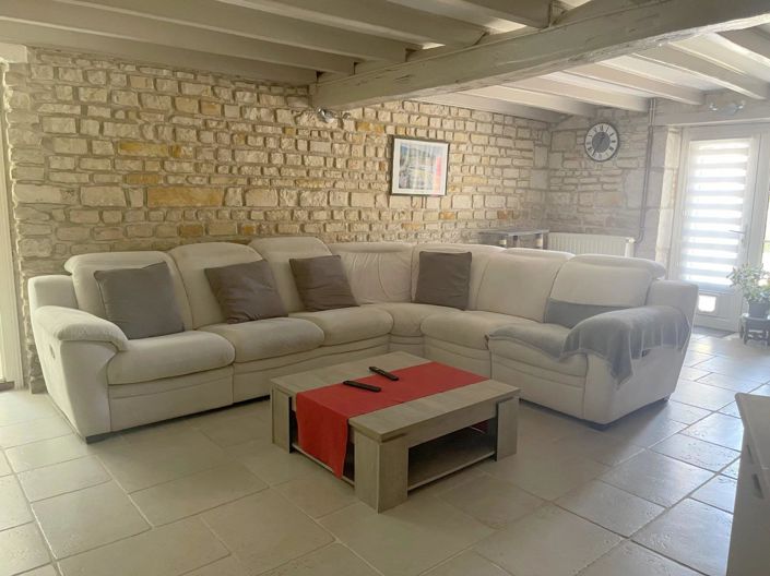 Image No.7-4 Bed House for sale