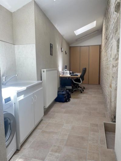 Image No.8-4 Bed House for sale