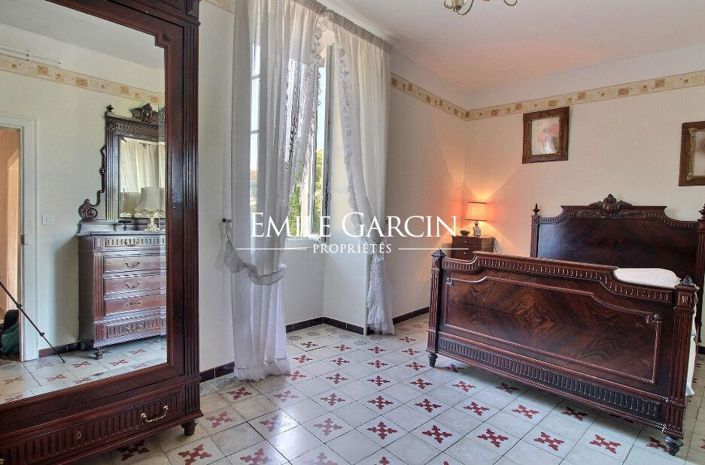 Image No.8-Maison de 4 chambres à vendre à Uzès