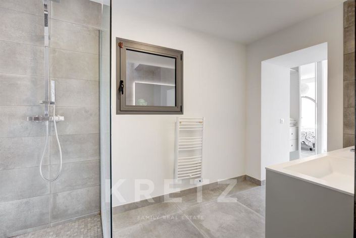 Image No.19-Propriété de 5 chambres à vendre à Vallauris