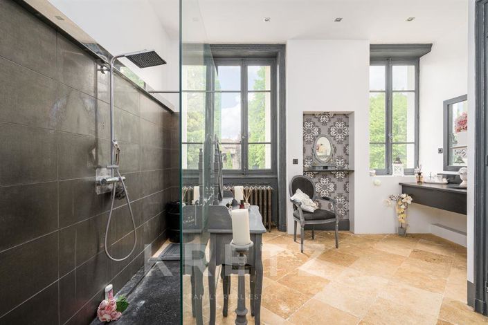 Image No.12-12 Bed House for sale