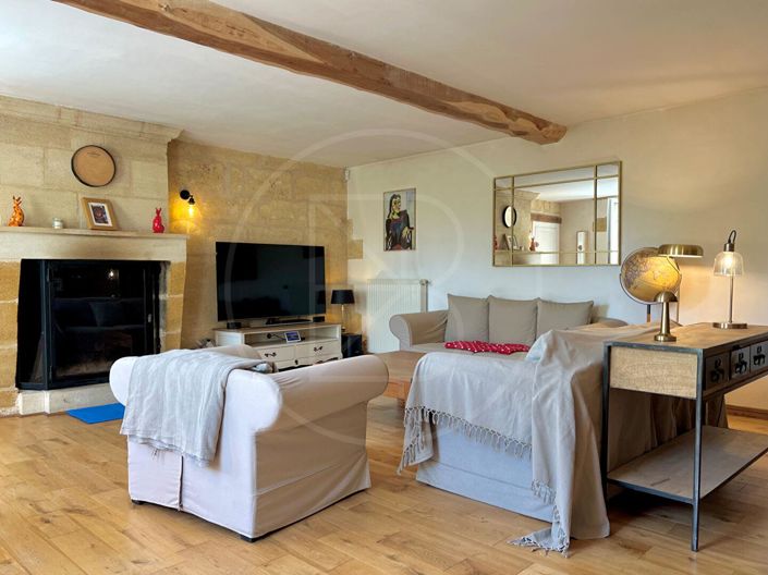 Image No.4-7 Bed House for sale