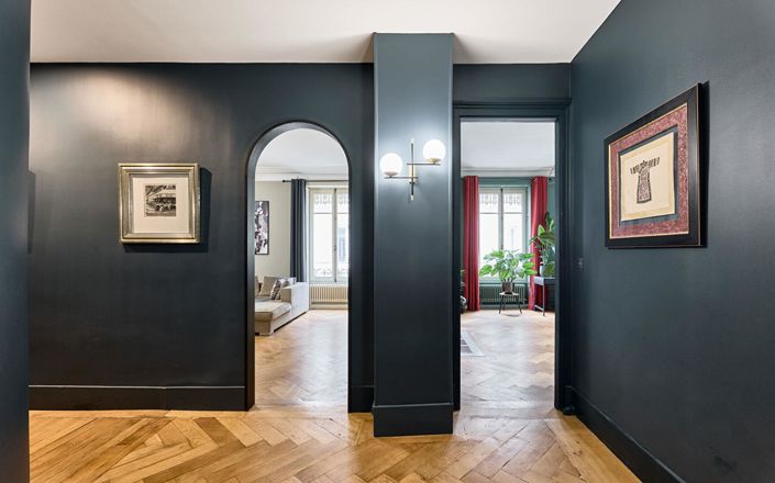 Image No.10-4 Bed Apartment for sale