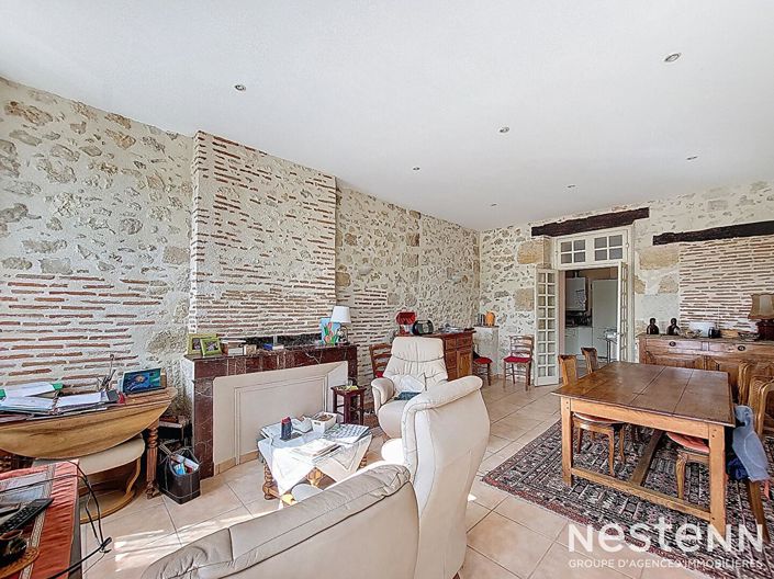 Image No.7-3 Bed House for sale