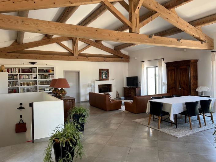 Image No.15-Propriété de 15 chambres à vendre à Avignon