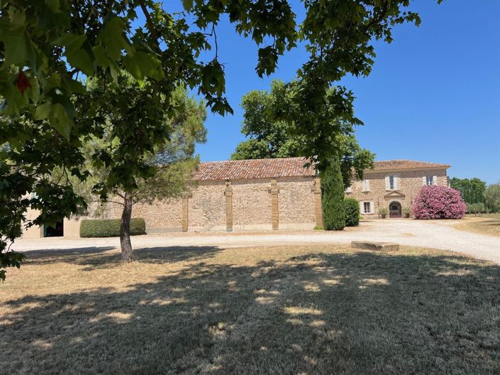 Image No.3-Propriété de 15 chambres à vendre à Avignon