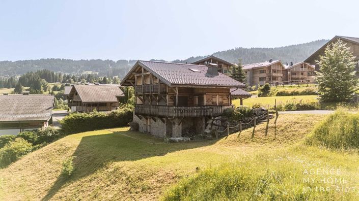 Image No.1-4 Bed House for sale