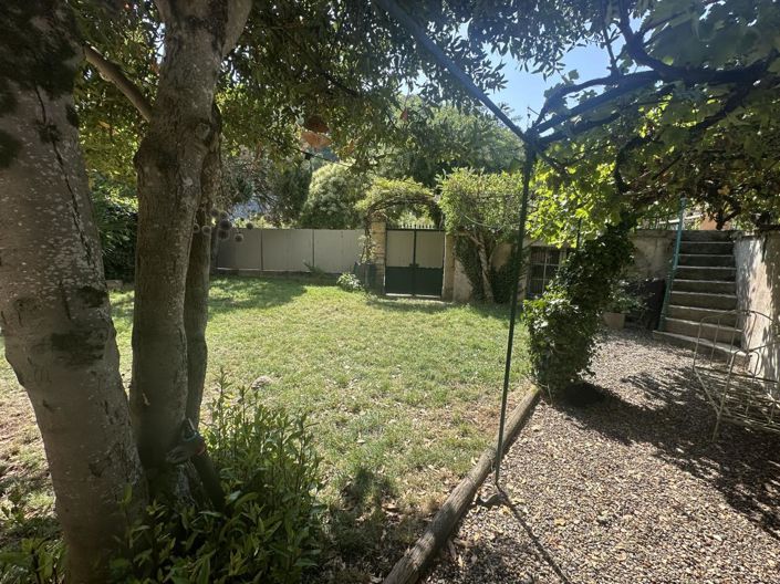 Image No.2-5 Bed House for sale