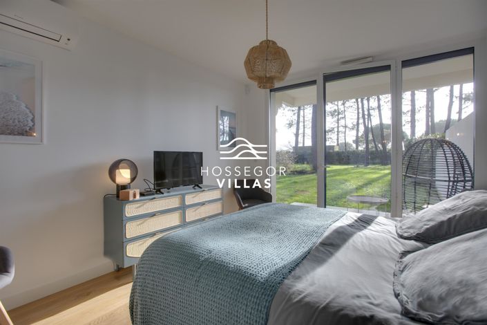 Image No.9-5 Bed House for sale