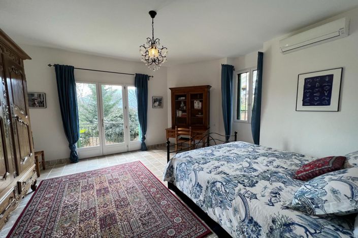 Image No.13-2 Bed Apartment for sale