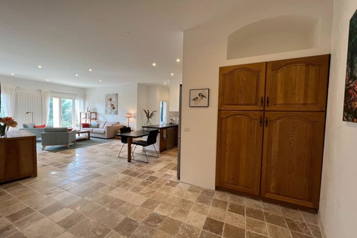 Image No.15-2 Bed Apartment for sale