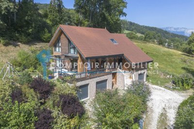 1 - Theys, Maison
