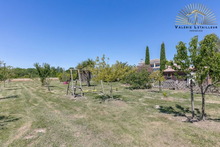 Image No.13-5 Bed House for sale