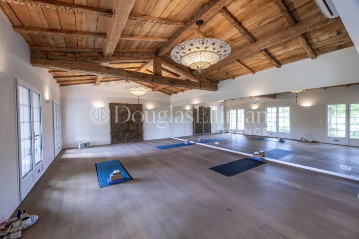 Image No.13-13 Bed House for sale